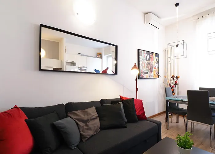 Apartment Primopiano - Palmaria Milan
